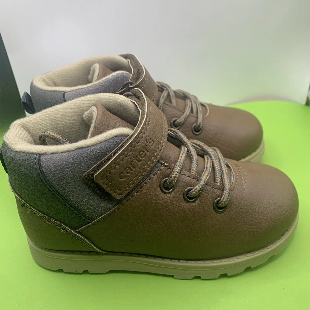 New Carter's Boy's Size 10 Kim Chukka Style Boot Brown Gray Lace-up Hook & Loop